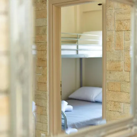 Seaview House Athena Holiday home *