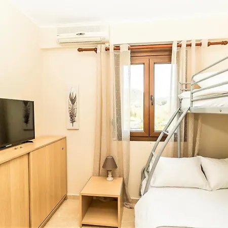 بيت للعطل Seaview House Athena